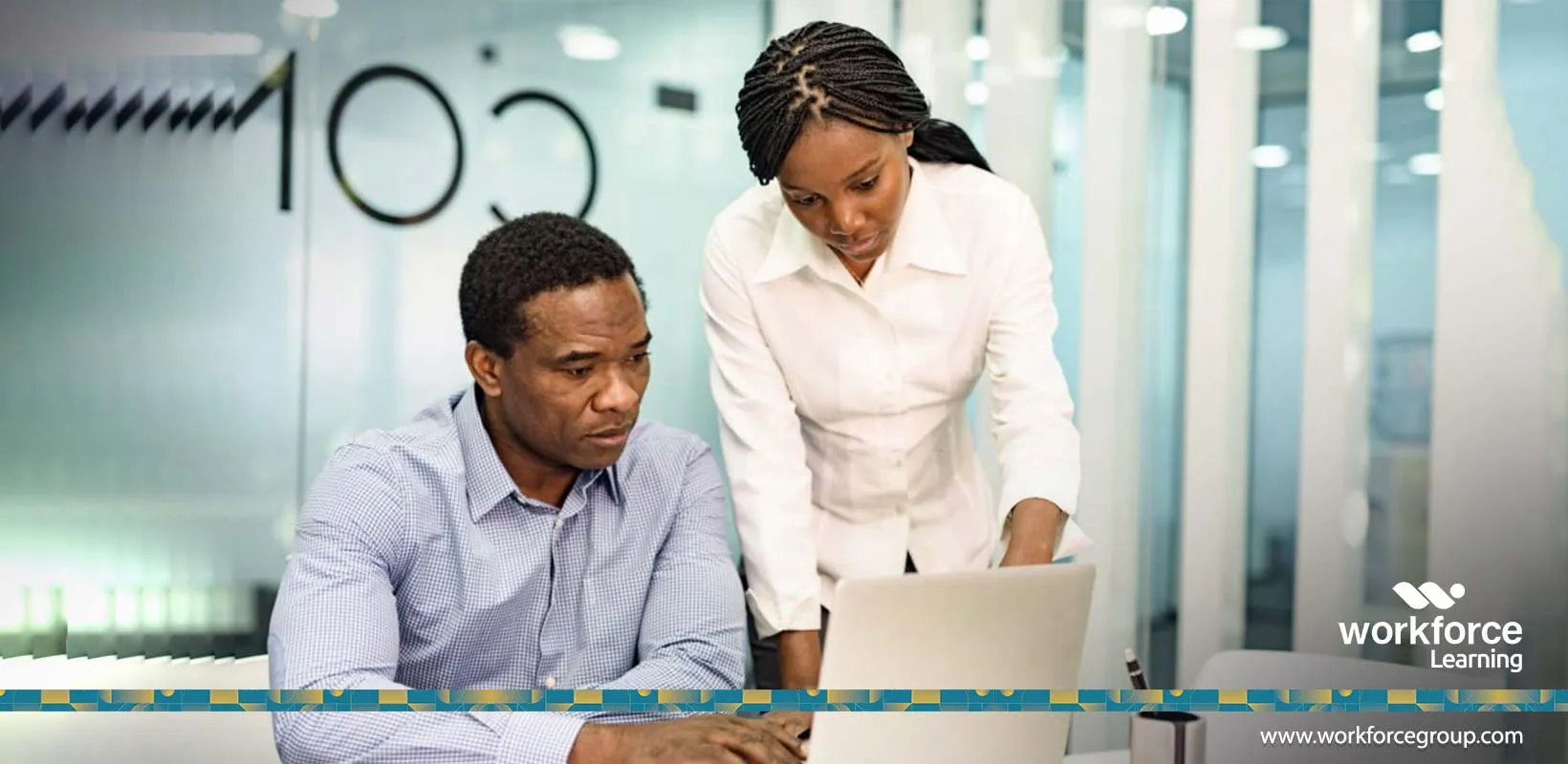 Strategies-for-Managing-Employee-Transition-in-the-Workplace_