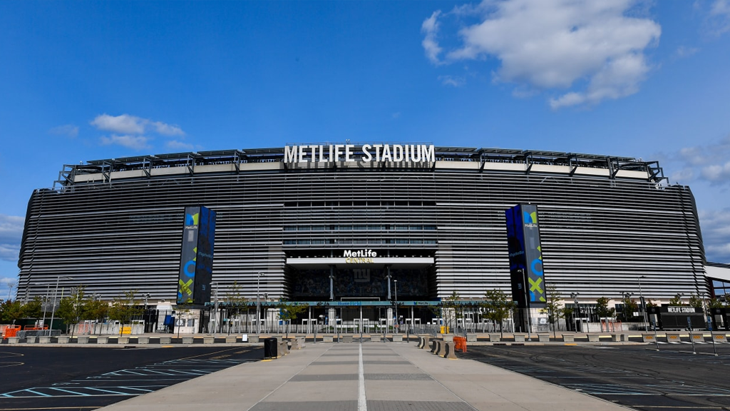 step-inside-metlife-stadium WWE Summerslam 2025 Match Card