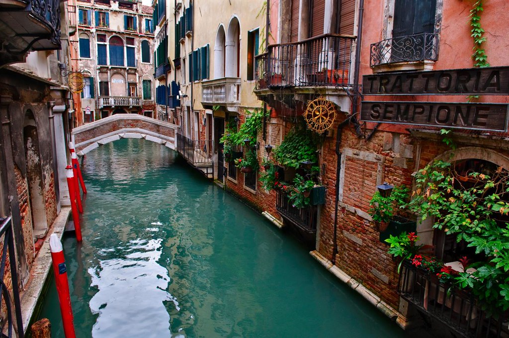 Best Tourist Places in Italy (2025)