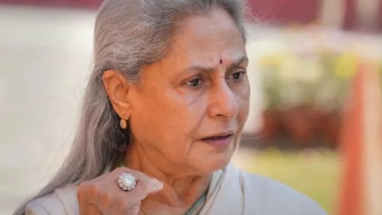 Paparazzi Boycott Jaya Bachchan after her Remarks