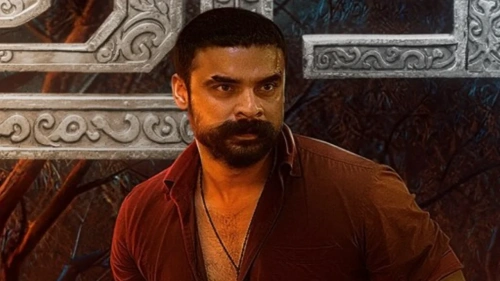 Pallichattambi Movie Review 2026